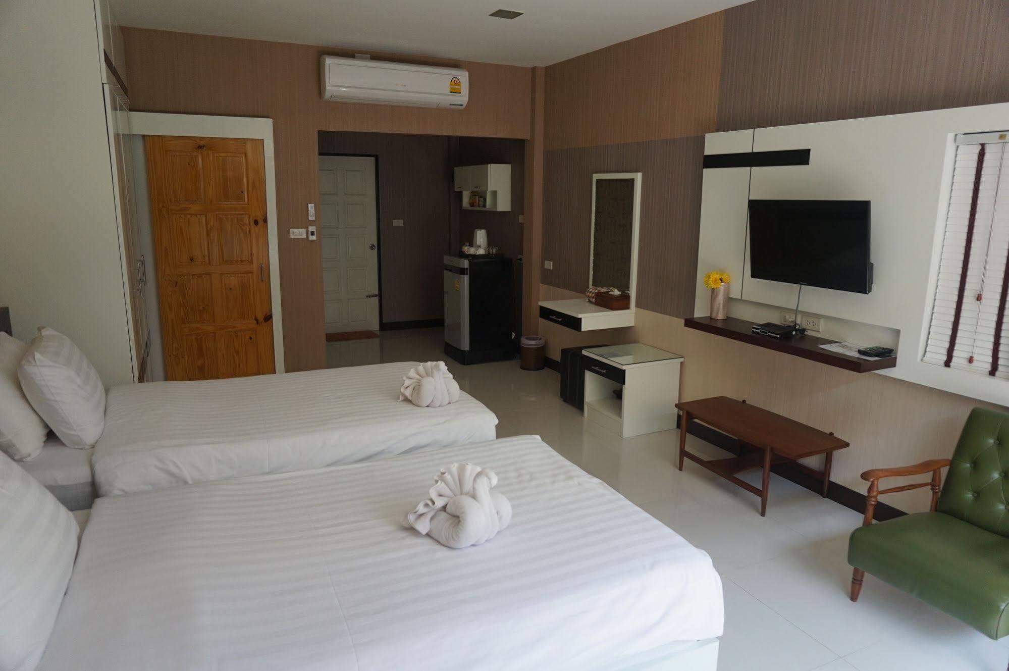 Med Room Korat Nakhonratchasima Eksteriør billede
